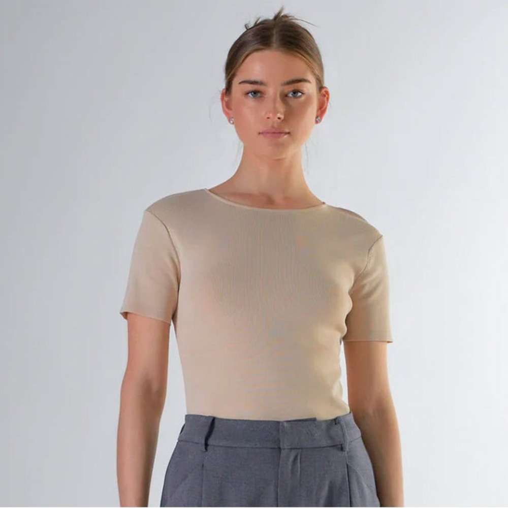 Endless Rose Classic Beige Short Sleeve Tee